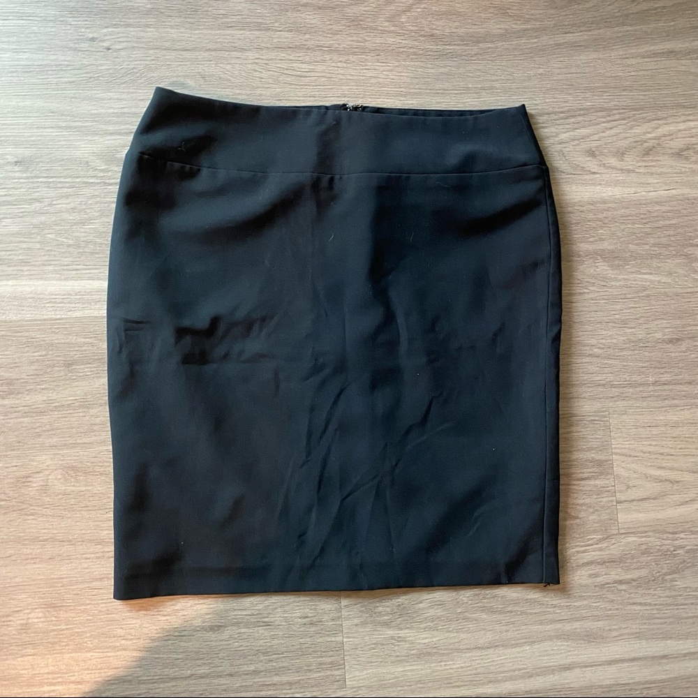 Alfani Black Pencil Skirt, size14.